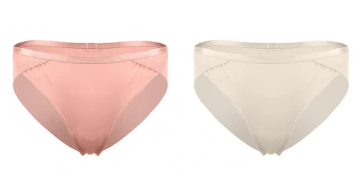 Im Grunde sind es immer die Verbindungen mit Menschen, die dem Leben seinen Wert geben. - Wilhelm von Humboldt