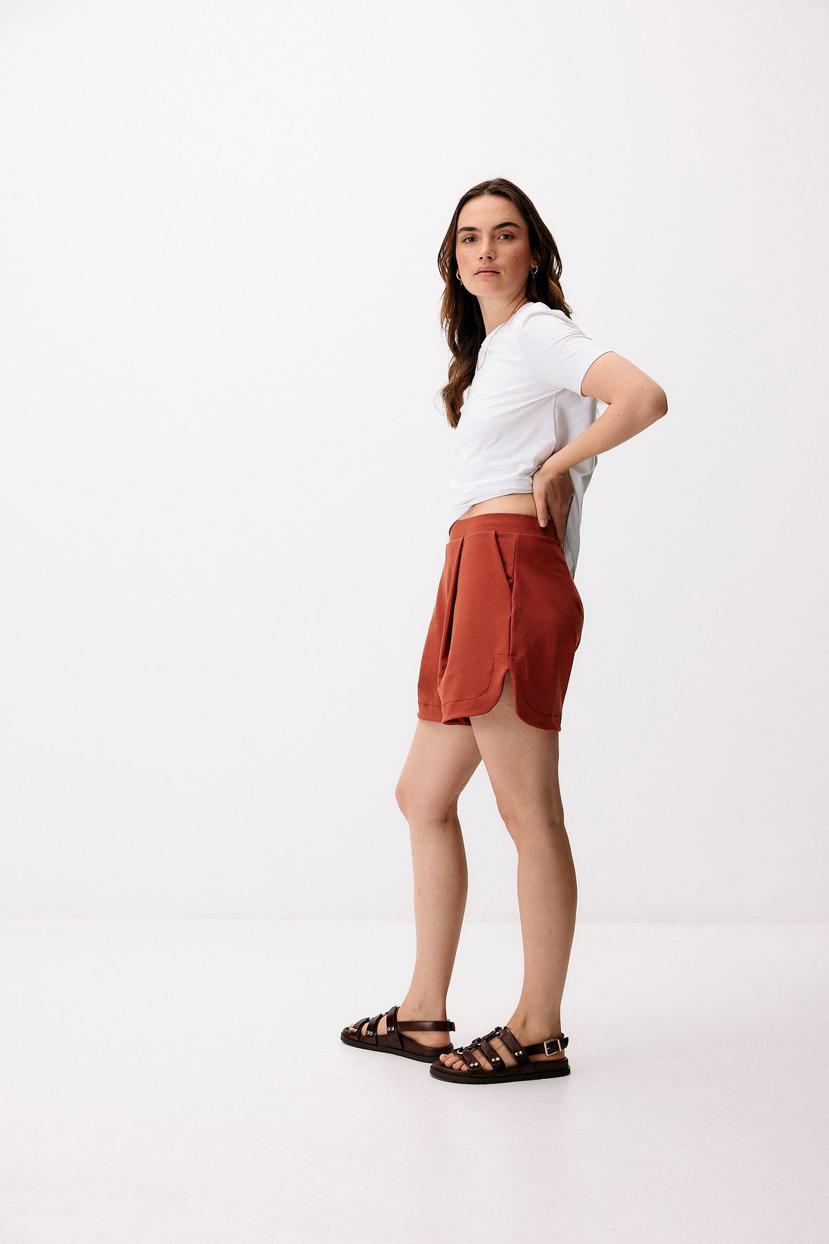 Formal Shorts - red camel