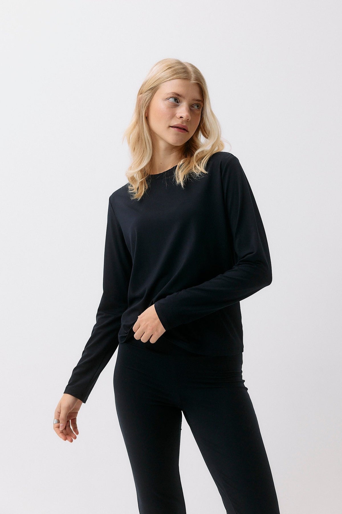 Neo Classic Long Sleeve - black intense