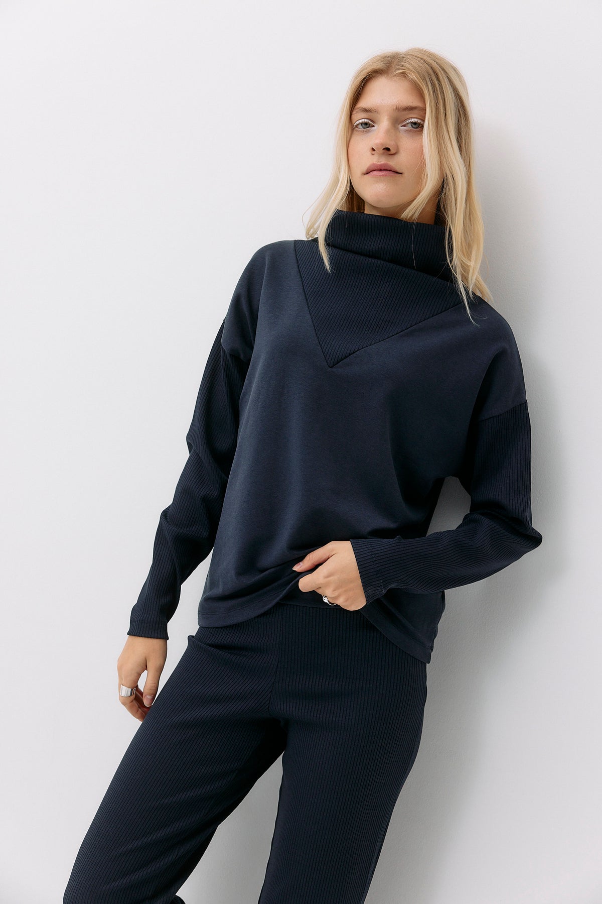 Formal Rib Sweater - blue note