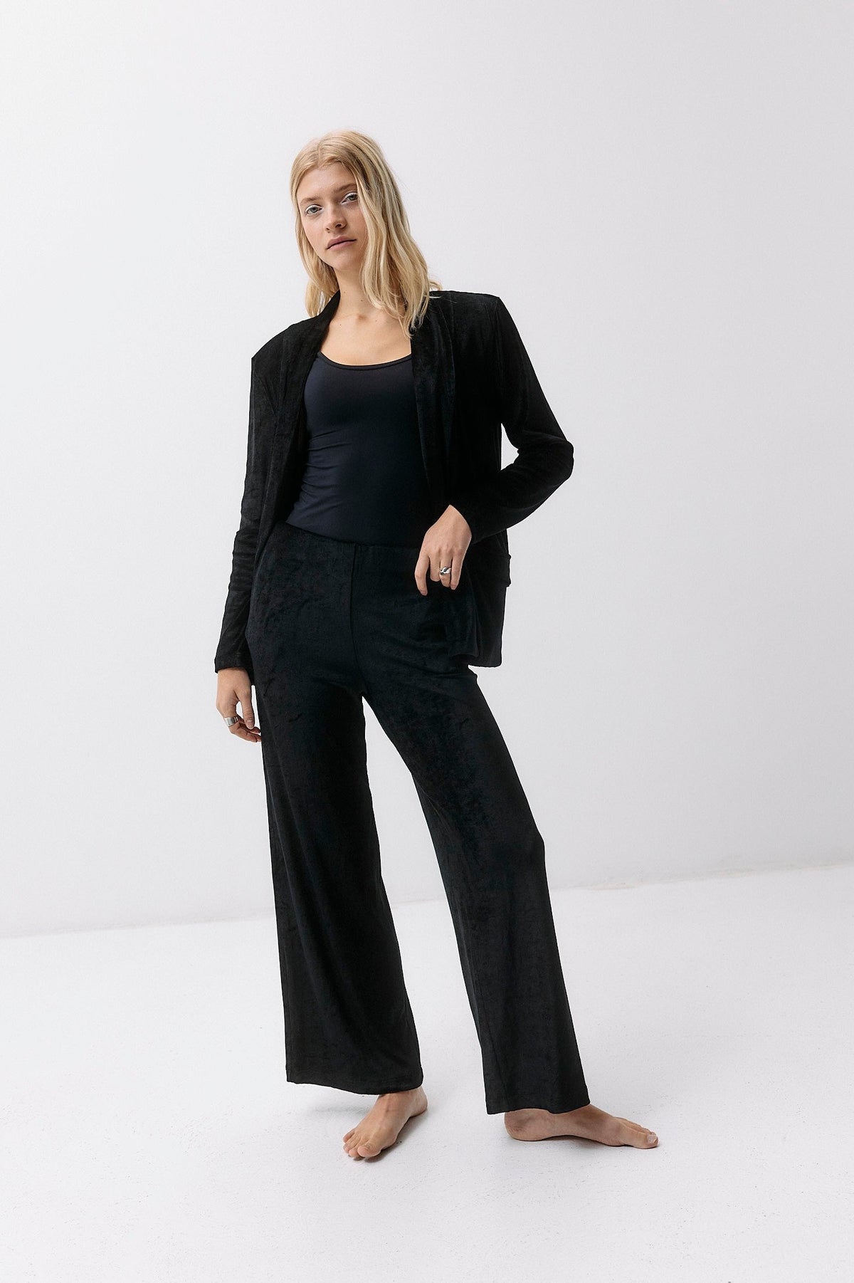Velvet Pants - black intense