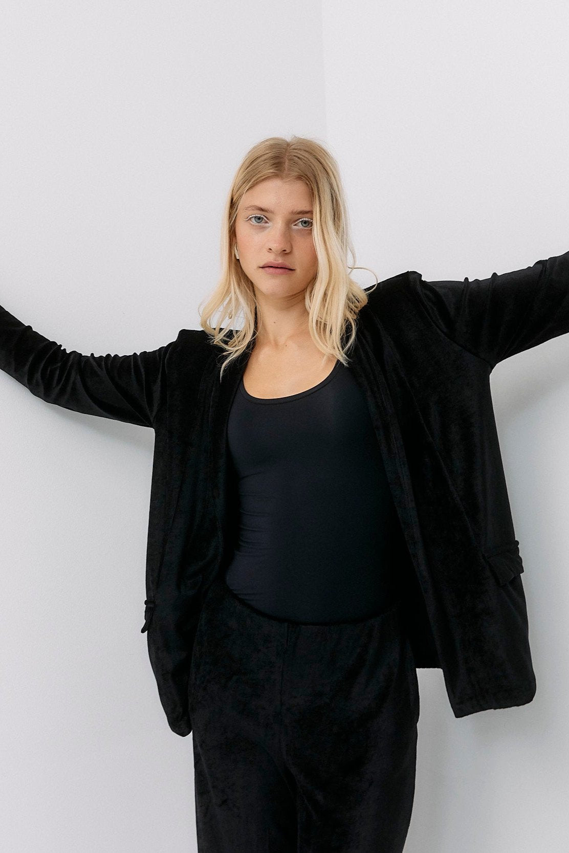 Velvet Blazer - black intense