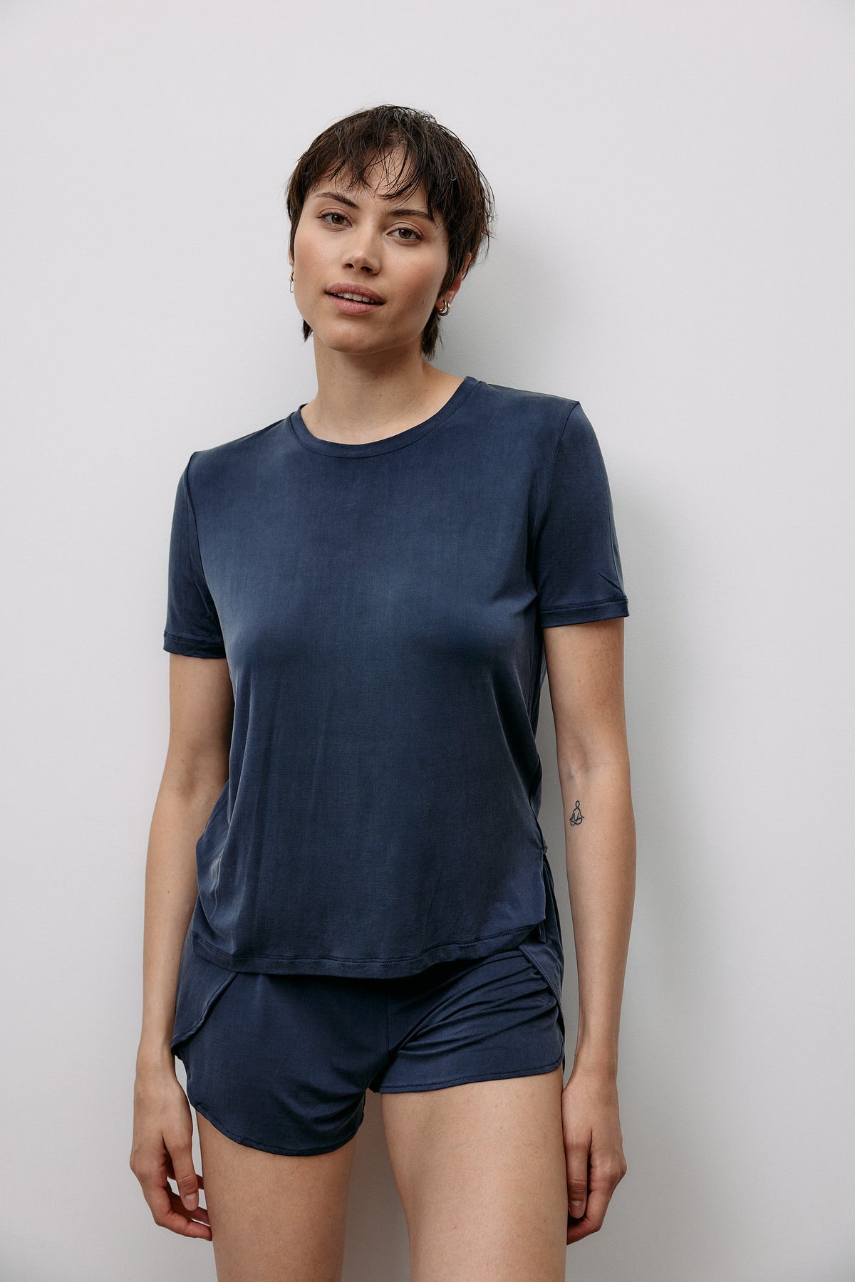Cupro Short Sleeve - midnight blue