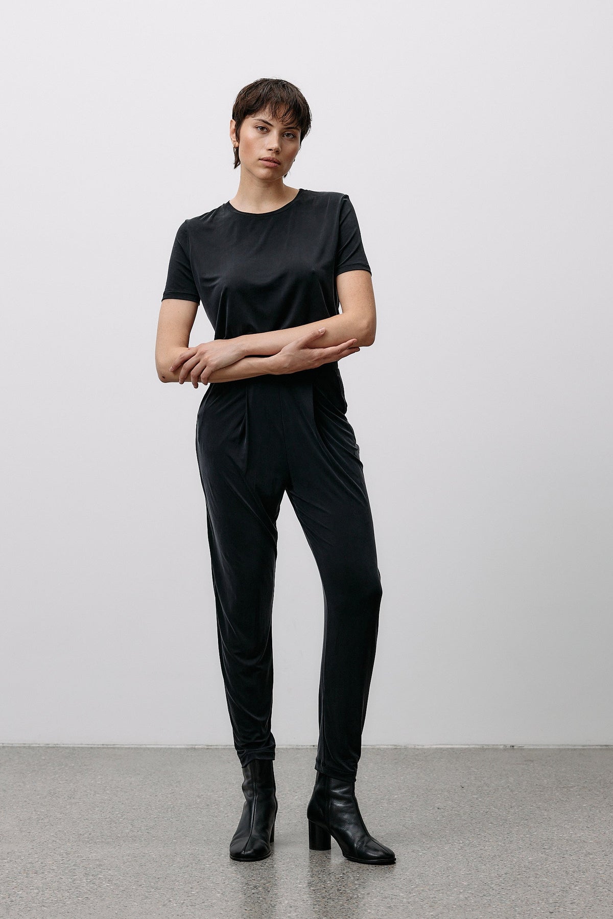Cupro Short Sleeve - graphite