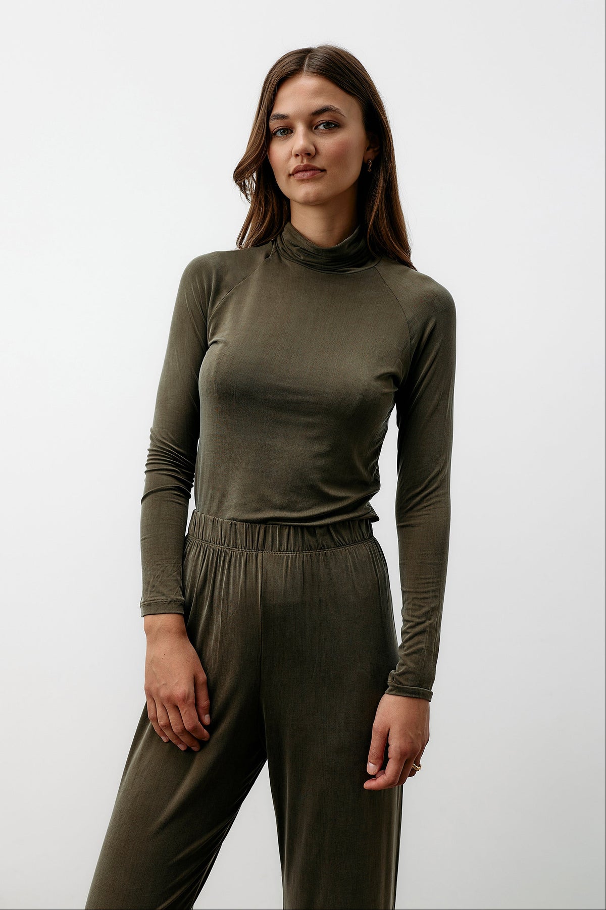 Cupro Tube Neck - dusty olive