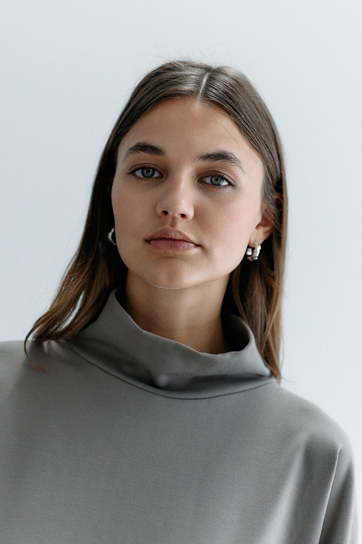 Transformation Turtleneck - cinder taupe