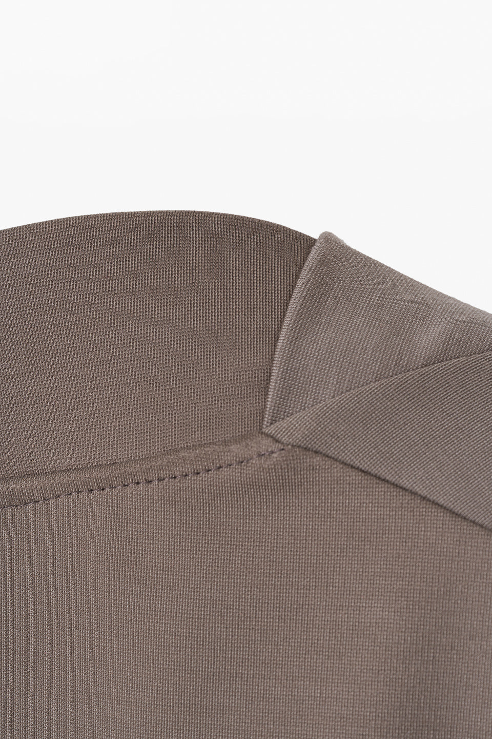 Transformation V-Neck - cinder taupe